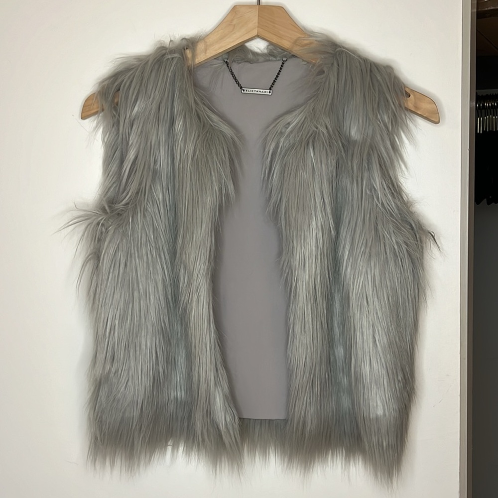 Elie Tahari Faux Fur Vest - Picture 7 of 12